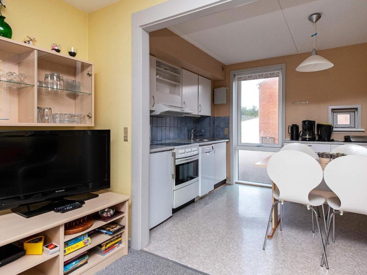 6 Person Holiday Home In R M Sønderby Esterno foto